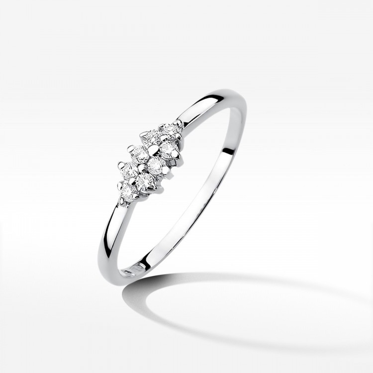 Pierścionek z białego złota z diamentami  - próba 585 0,12CT W-427B