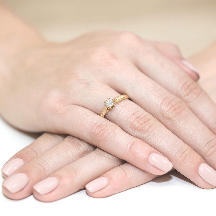 Pierścionek PV-201 Diament Labortoryjny 0,08ct żółte złoto