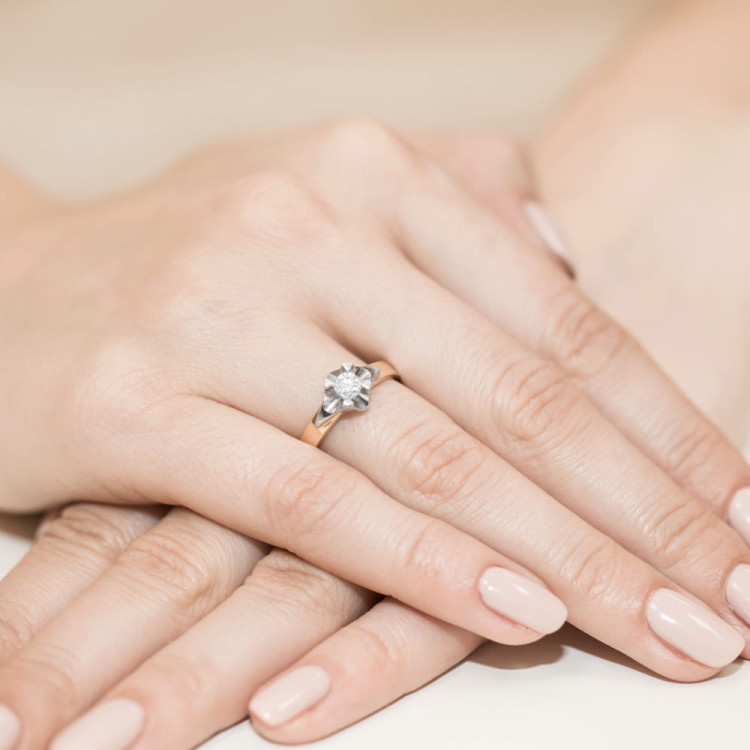 Pierścionek W0155 Diament 0,25ct żółte złoto