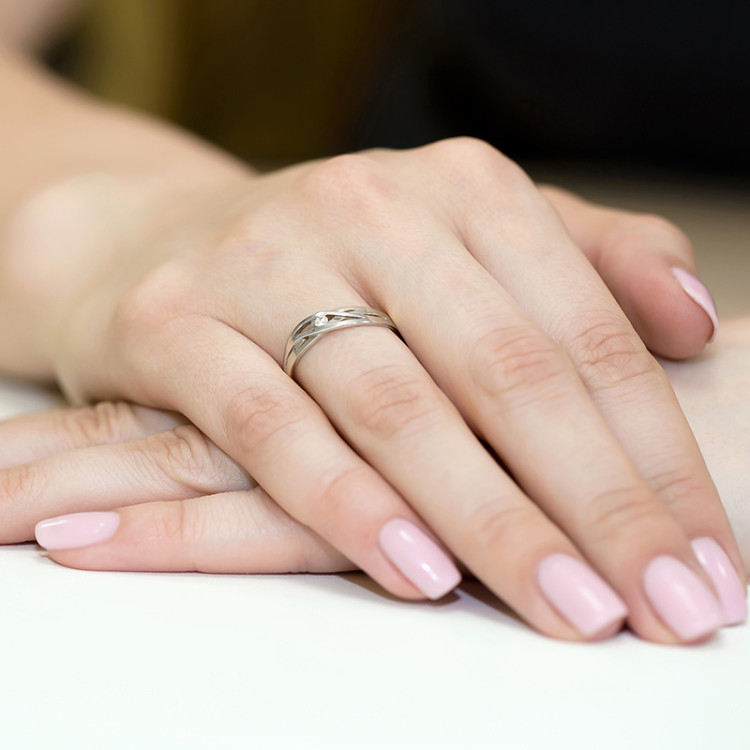 Pierścionek W0156 Diament 0,04ct białe złoto