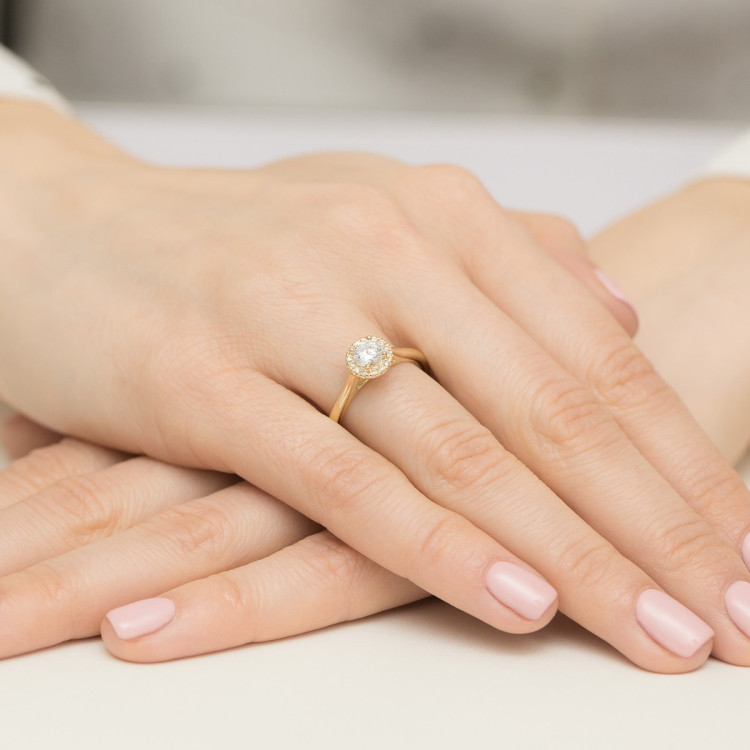 Pierścionek W0550 Diament 0,62ct żółte złoto
