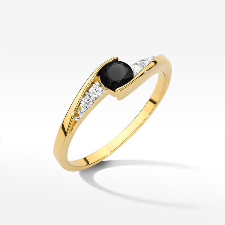 Pierścionek z żółtego złota z czarnym diamentem - próba 585 0,358CT w0618.Z2.DIB.01