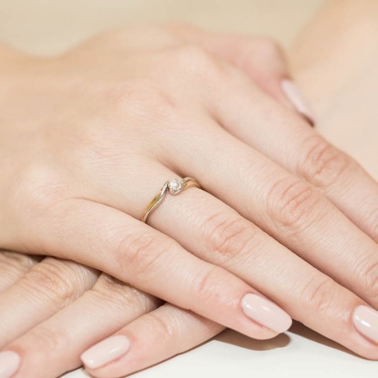 Pierścionek z białego złota z diamentem - próba 585 0,10CT W-211B 0.10ct