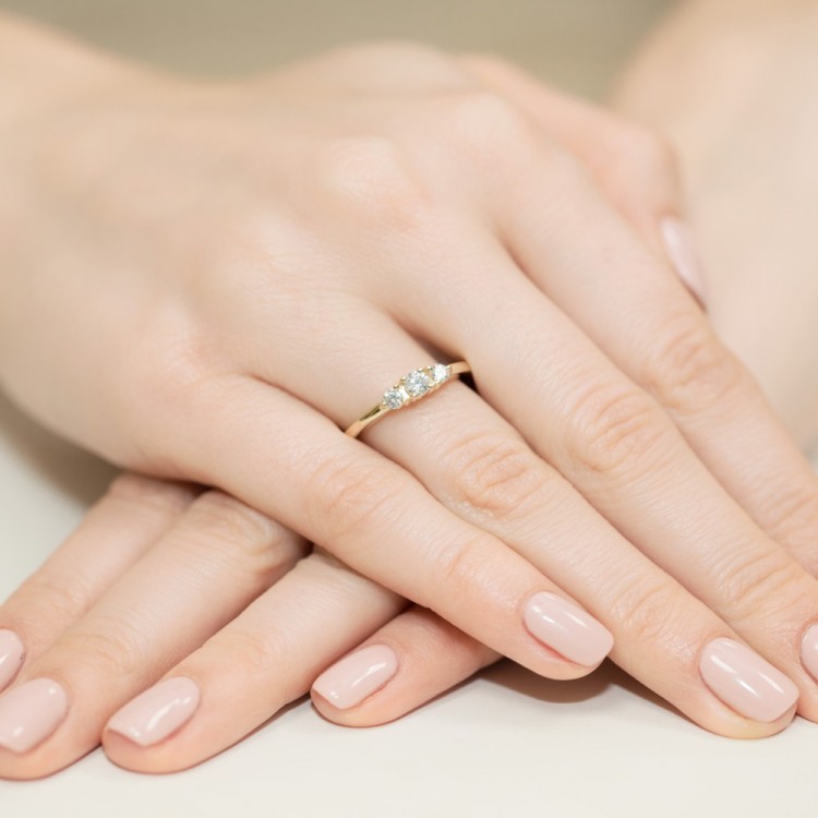 Pierścionek z białego złota z diamentami  - próba 585 0,33CT PV-076B