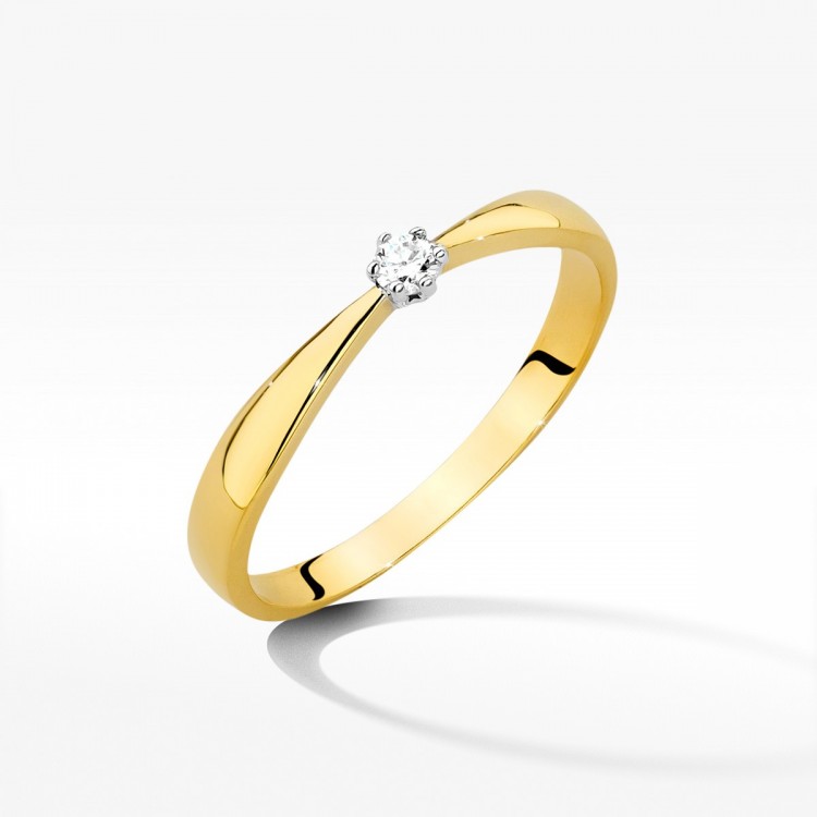 Pierścionek z żółtego złota z diamentem - próba 585 0,04CT W-501A