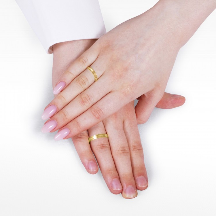 Obrączki ślubne z żółtego złota 4mm płaskie