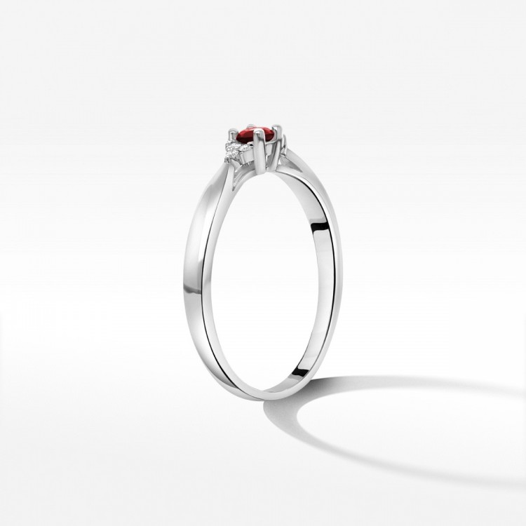 Pierścionek z białego złota z rubinem - próba 585 0,18CT PV-199BR