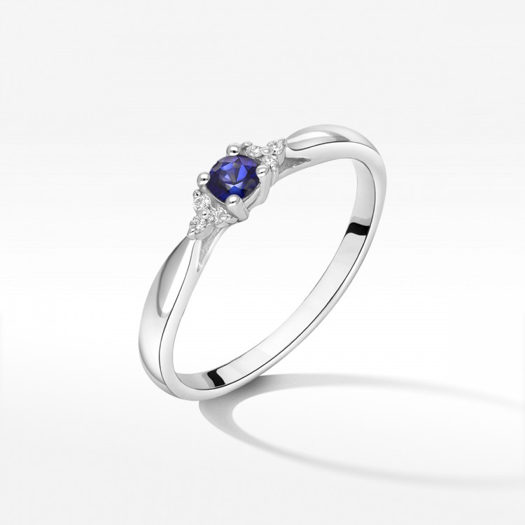 Pierścionek z białego złota z szafirem - próba 585 0,18CT PV-199BS