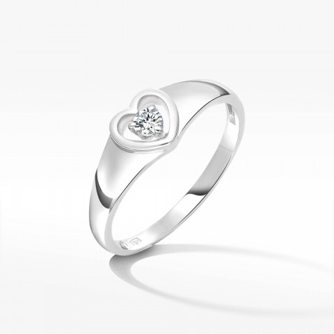 Pierścionek zaręczynowy z brylantem w oprawie w kształcie serca