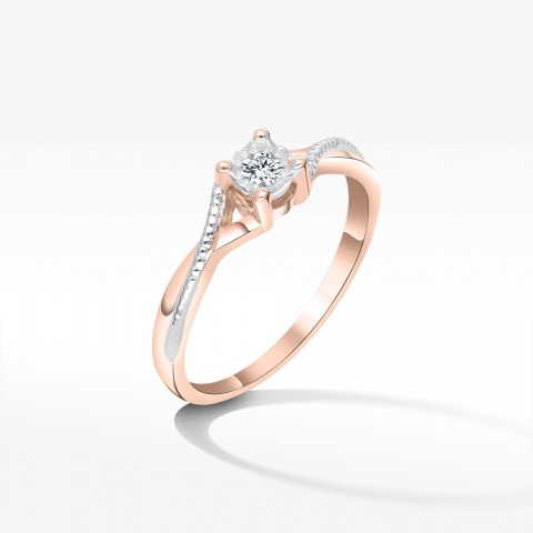Pierścionek z różowego złota z diamentem - próba 585 0,08CT PV-131C