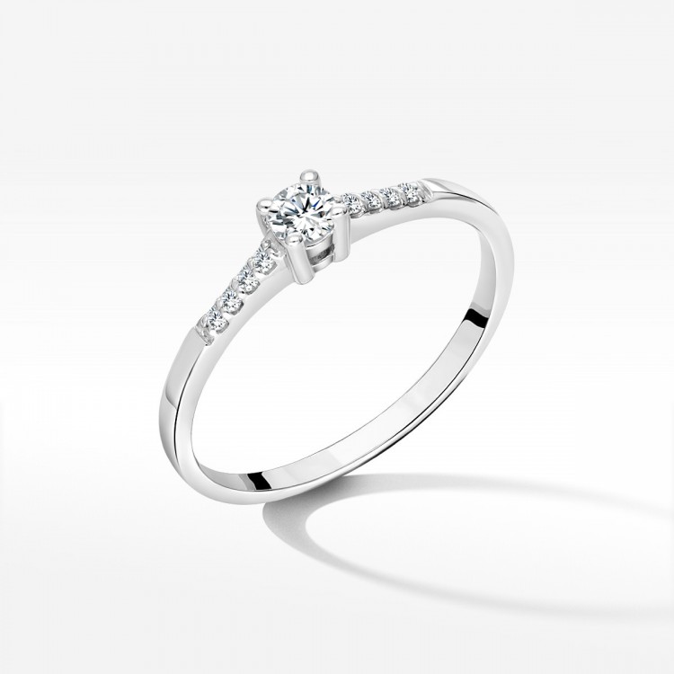 Pierścionek z białego złota z diamentami  - próba 585 0,22CT PV-214B
