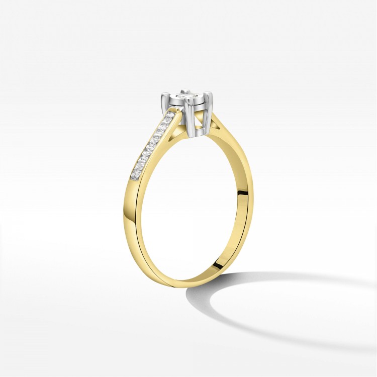 Pierścionek z żółtego złota z diamentami  - próba 585 0,13CT PV-233A