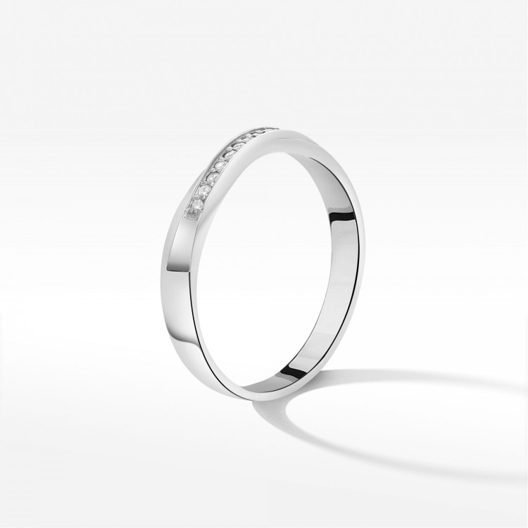 Pierścionek z białego złota z diamentami  - próba 585 0,07CT PV-234B