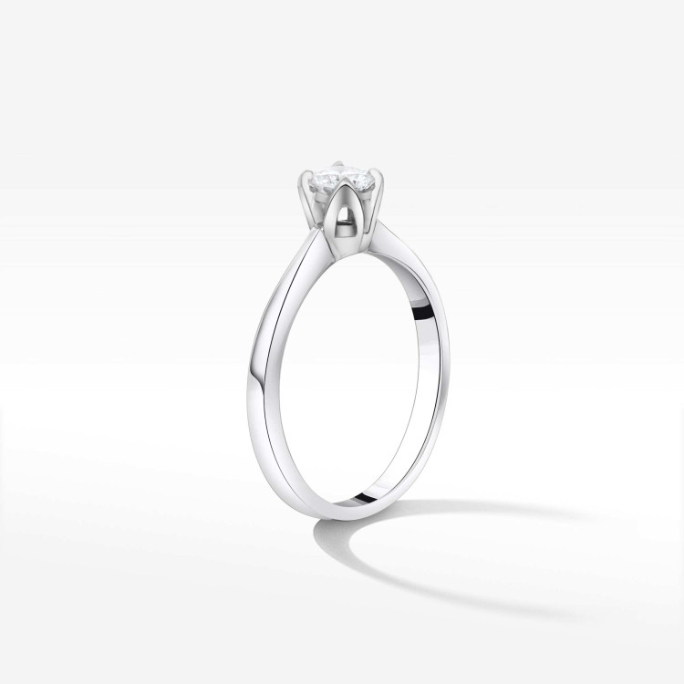 Pierścionek z białego złota z diamentem - próba 585 0,30CT PV-245B
