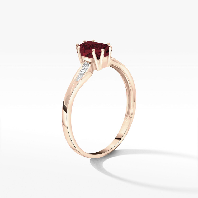 Pierścionek z różowego złota z granatem - próba 585 0,73CT PV-112CG