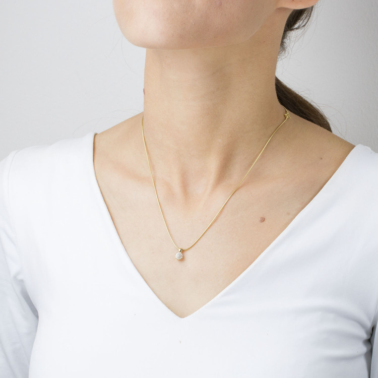 Zawieszka z żółtego złota z diamentami  - próba 585 0,095CT Z-401A