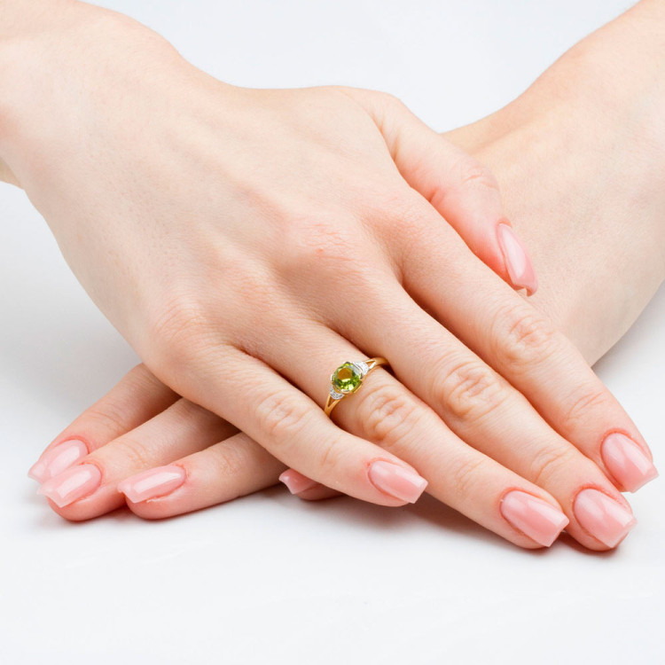 Pierścionek z żółtego złota z oliwinem - próba 585 1,01CT PV-041AO