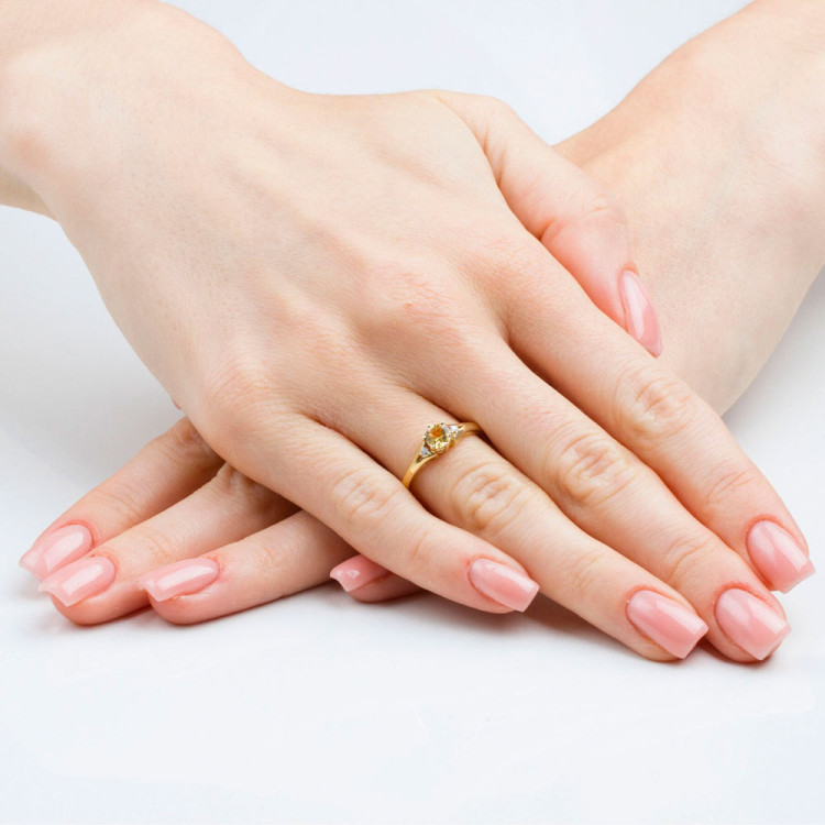 Pierścionek z żółtego złota z cytrynem - próba 585 0,529CT PV-068AC
