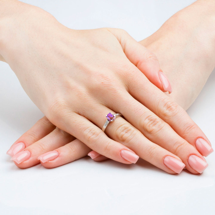 Pierścionek z żółtego złota z ametystem - próba 585 0,54CT PV-083AAM