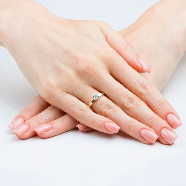 Pierścionek z białego złota z diamentem - próba 585 0,25CT PV-194B