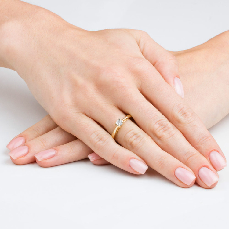 Pierścionek z białego złota z diamentem - próba 585 0,08CT PV-235B