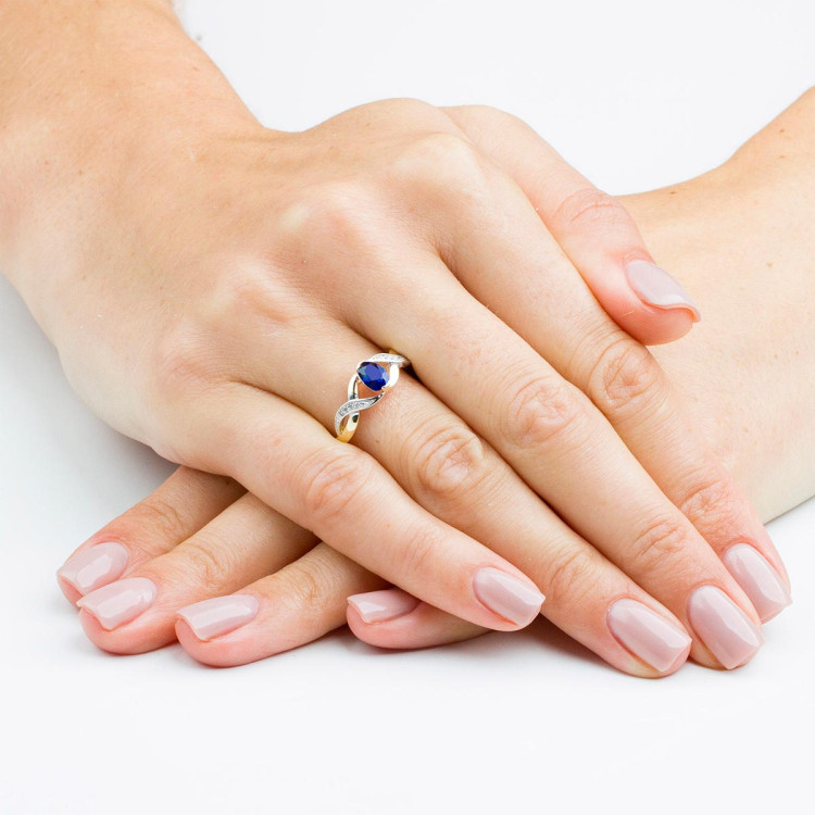 Pierścionek z żółtego złota z szafirem - próba 585 0,75CT PV-079AS