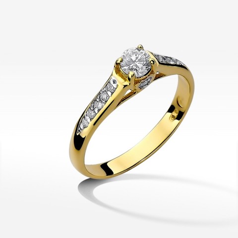 Pierścionek z żółtego złota z diamentami  - próba 585 0,33CT W-016A