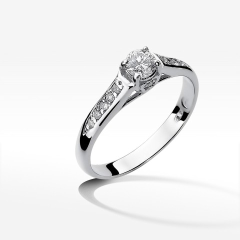 Pierścionek z białego złota z diamentami  - próba 585 0,33CT W-016B
