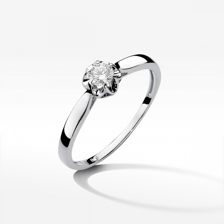 Pierścionek z białego złota z diamentem - próba 585 0,15CT W-062B