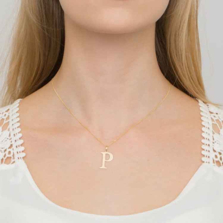 Zawieszka z żółtego złota z diamentem - próba 585 0,005CT LITERKA P