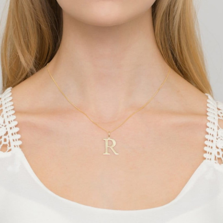 Zawieszka z żółtego złota z diamentem - próba 585 0,005CT LITERKA R