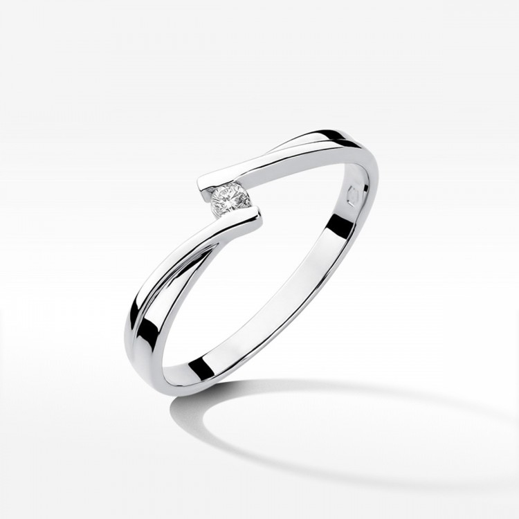 Pierścionek z białego złota z diamentem - próba 585 0,04CT W-137B
