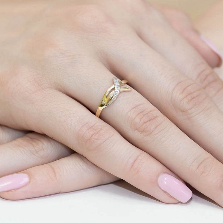 Pierścionek z białego złota z diamentami  - próba 585 0,02CT PV-186B