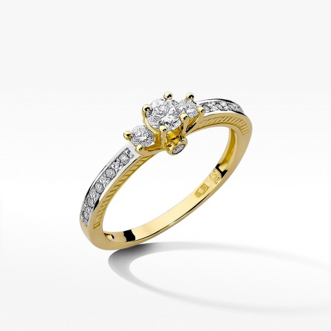 Pierścionek z żółtego złota z diamentami  - próba 585 0,42CT W-199A